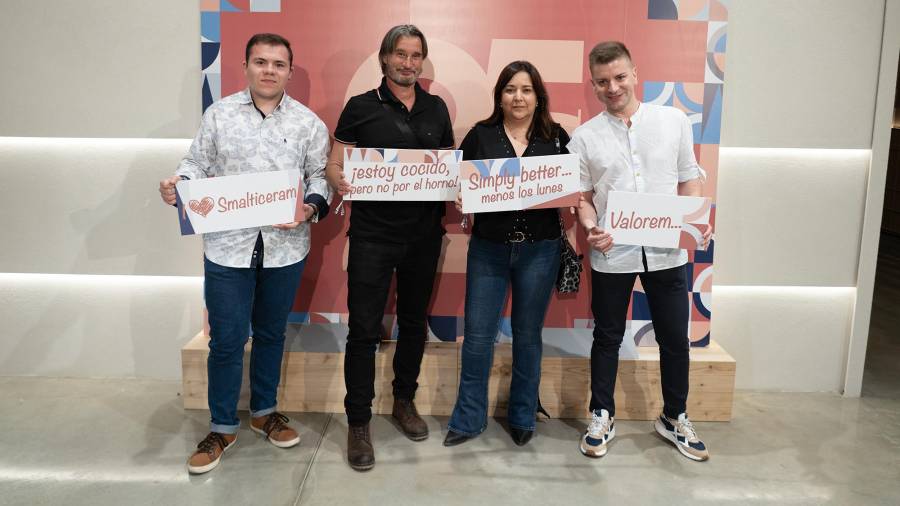 Galería de fotos | Smalticeram España rinde homenaje a su equipo humano en su 25º aniversario
