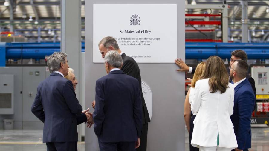 Galería de Fotos | Visita del rey Felipe VI a Porcelanosa