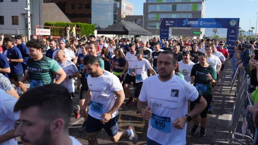 Galería de fotos | Compañías y entidades del sector cerámico, en la Carrera de las Empresas de Castellón