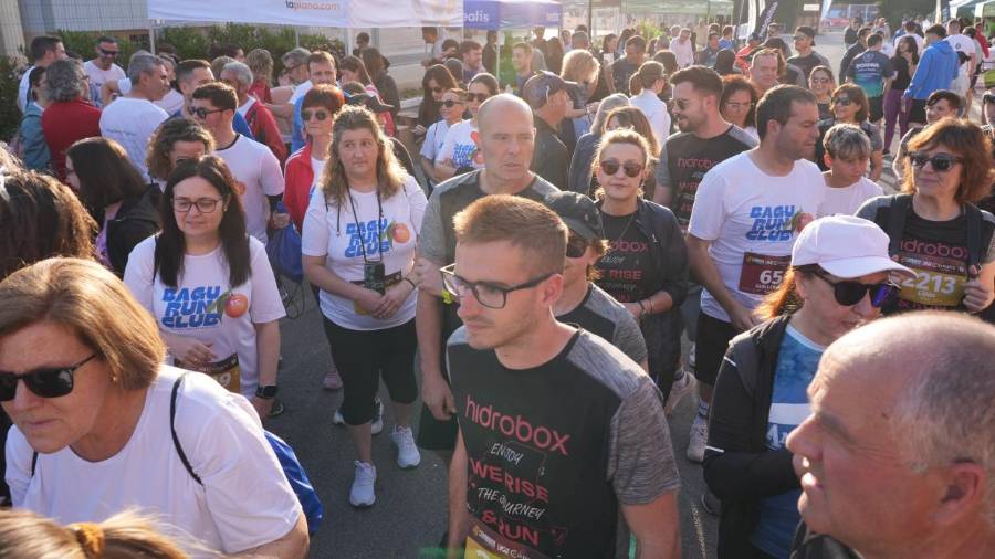 Galería de 224 fotos | Amplia presencia del sector cerámico en la Carrera de las Empresas de Castellón