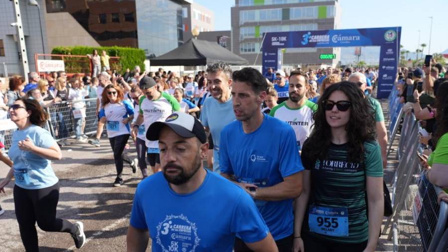Galería de fotos | Compañías y entidades del sector cerámico, en la Carrera de las Empresas de Castellón