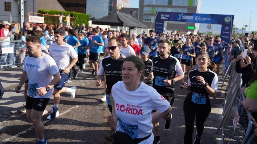 Galería de fotos | Compañías y entidades del sector cerámico, en la Carrera de las Empresas de Castellón