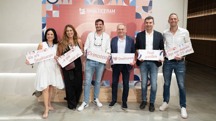 Galería de fotos | Smalticeram España rinde homenaje a su equipo humano en su 25º aniversario
