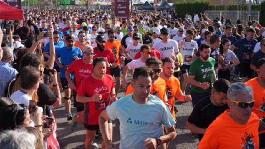 Galería de 224 fotos | Amplia presencia del sector cerámico en la Carrera de las Empresas de Castellón