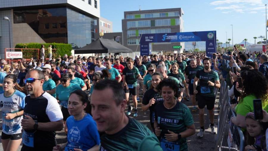 Galería de fotos | Compañías y entidades del sector cerámico, en la Carrera de las Empresas de Castellón