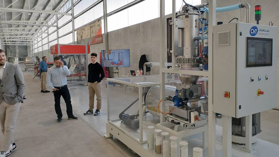 Galería de fotos | Protagonistas de la feria tecnológica SIMA en las instalaciones de Kerajet