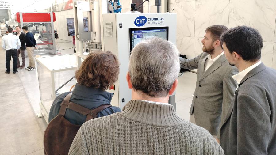 Galería de fotos | Protagonistas de la feria tecnológica SIMA en las instalaciones de Kerajet