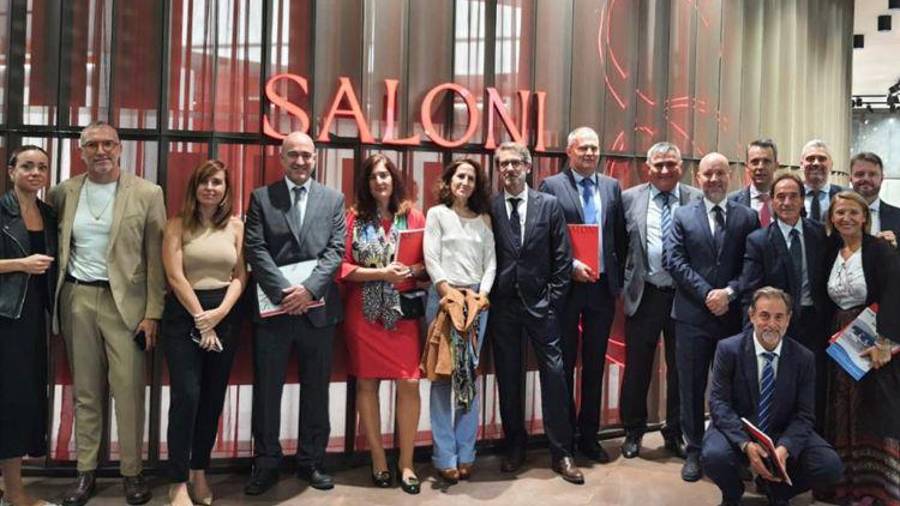 GALERÍA DE IMÁGENES | Protagonistas de las ferias Cersaie y Tecna