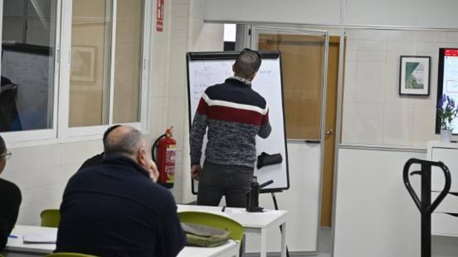 Galería de fotos | Cursos de formación de Orbelgrupo para la industria cerámica