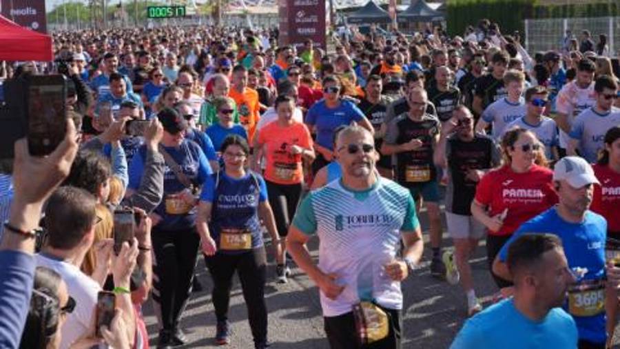 Galería de 224 fotos | Amplia presencia del sector cerámico en la Carrera de las Empresas de Castellón