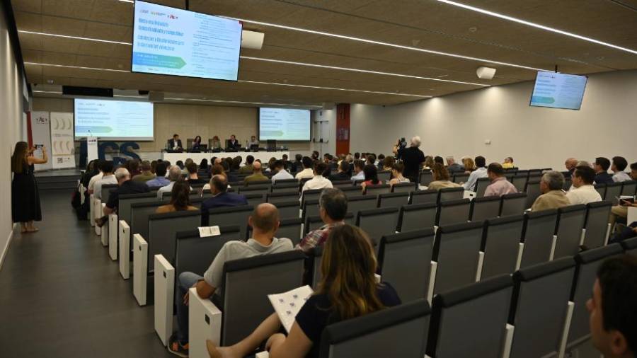 Galería de fotos | Jornada sobre industria y descarbonización en Castelló
