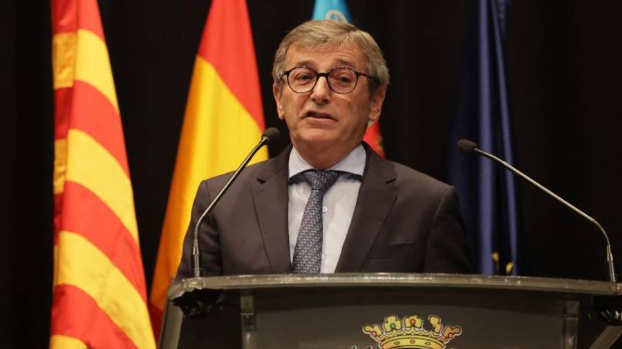 Galería de fotos | Vila-real reconoce con sus distinciones a entidades, compañías y empresarios