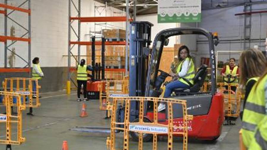 Galería de fotos | Cursos de formación de Orbelgrupo para la industria cerámica