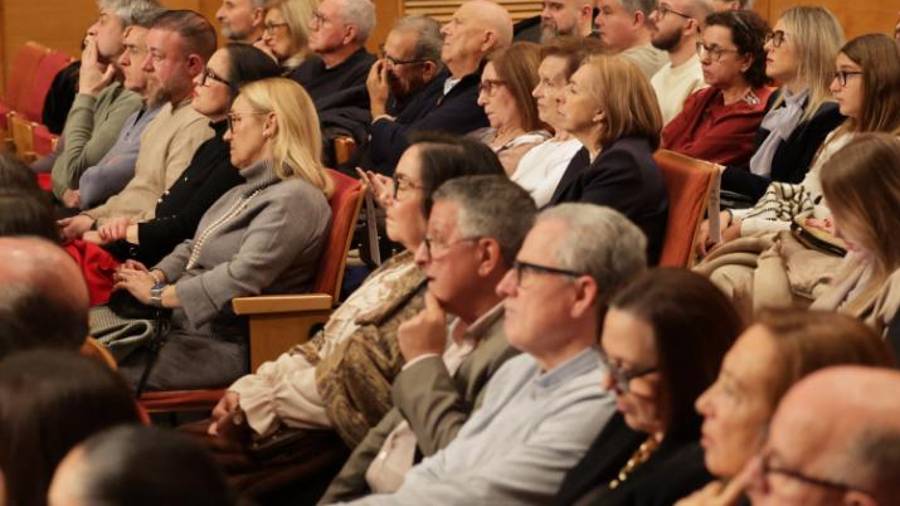 Galería de fotos | Vila-real reconoce con sus distinciones a entidades, compañías y empresarios