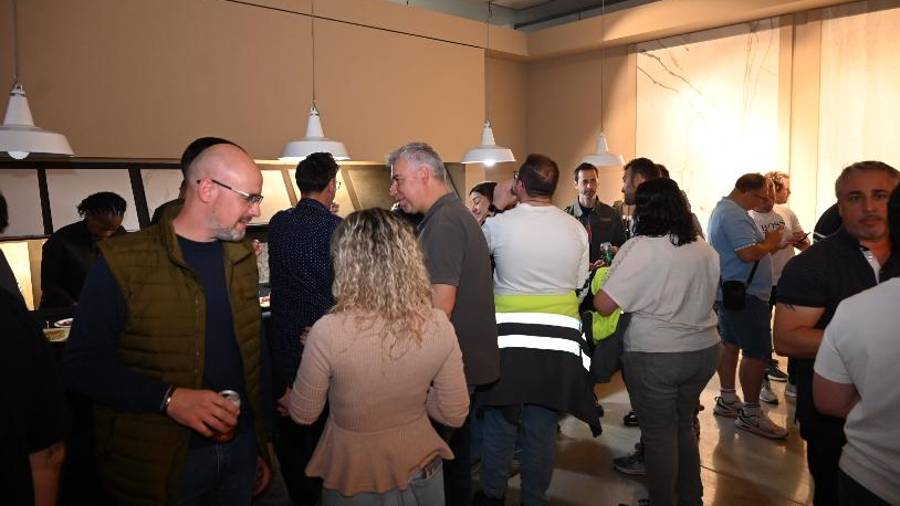 Galería de fotos | Smalticeram pone el broche a SMALTIlab Worldwide Tour en sus instalaciones de Onda