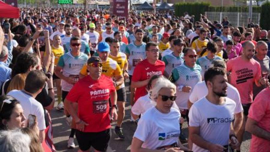 Galería de 224 fotos | Amplia presencia del sector cerámico en la Carrera de las Empresas de Castellón