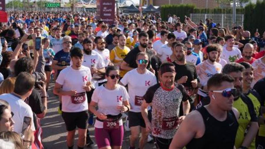 Galería de 224 fotos | Amplia presencia del sector cerámico en la Carrera de las Empresas de Castellón