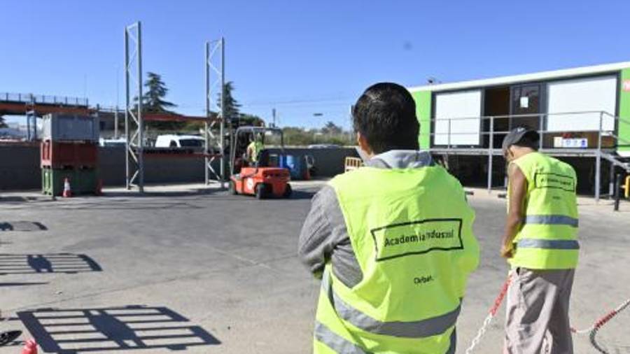 Galería de fotos | Cursos de formación de Orbelgrupo para la industria cerámica