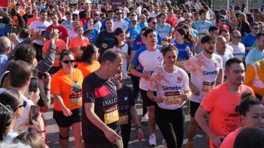 Galería de 224 fotos | Amplia presencia del sector cerámico en la Carrera de las Empresas de Castellón