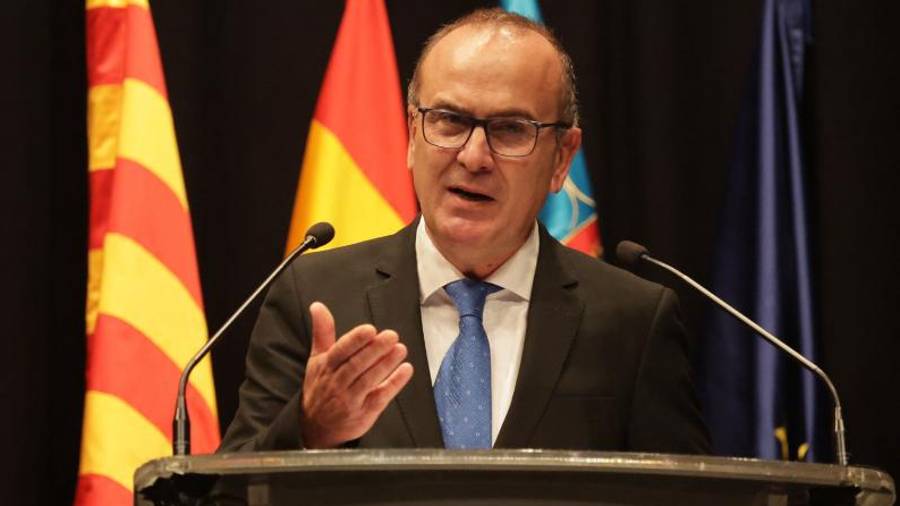 Galería de fotos | Vila-real reconoce con sus distinciones a entidades, compañías y empresarios