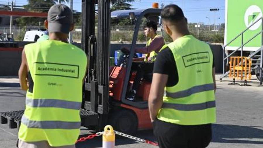 Galería de fotos | Cursos de formación de Orbelgrupo para la industria cerámica