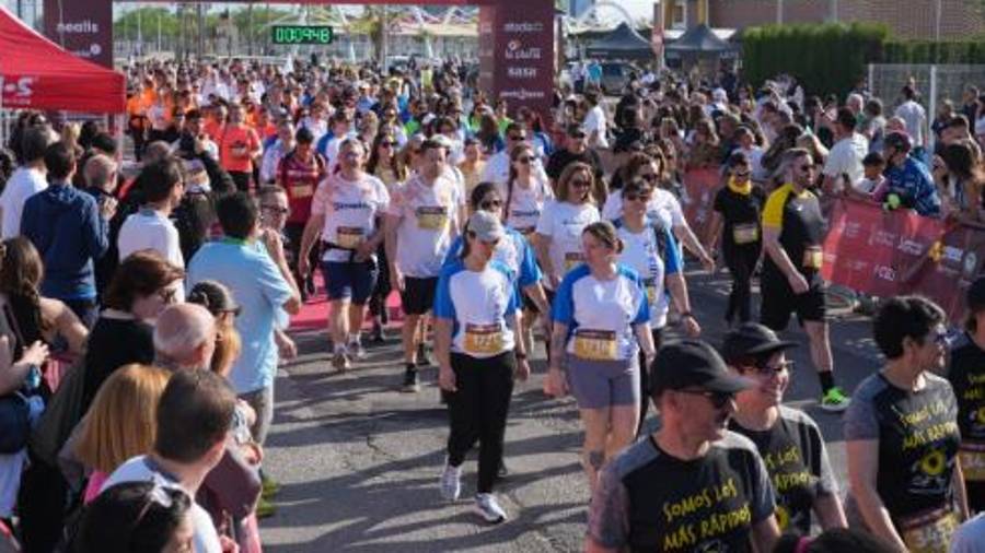 Galería de 224 fotos | Amplia presencia del sector cerámico en la Carrera de las Empresas de Castellón