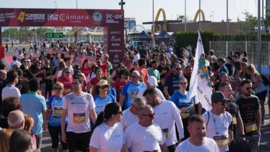 Galería de 224 fotos | Amplia presencia del sector cerámico en la Carrera de las Empresas de Castellón