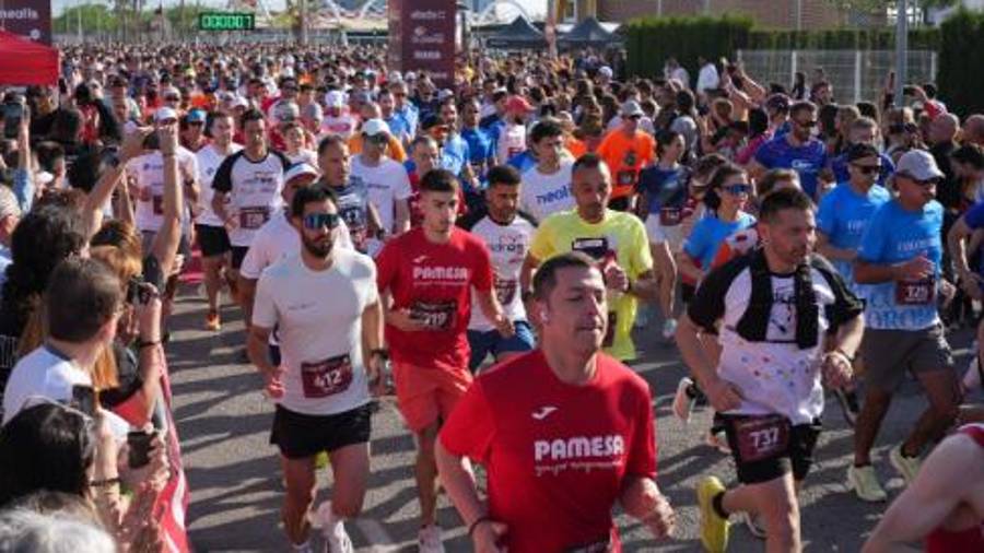 Galería de 224 fotos | Amplia presencia del sector cerámico en la Carrera de las Empresas de Castellón