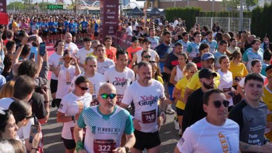 Galería de 224 fotos | Amplia presencia del sector cerámico en la Carrera de las Empresas de Castellón