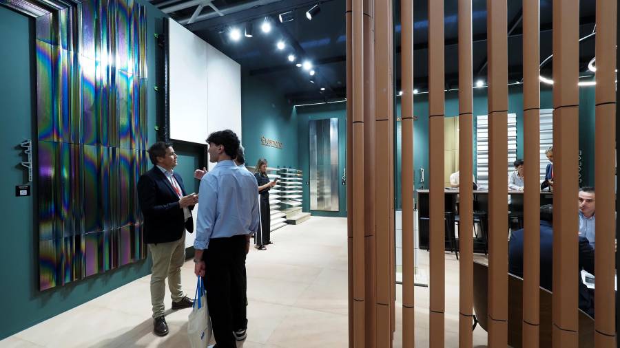 Galería de fotos | Gresmanc Group promociona sus soluciones en cerámica extrusionada en Cersaie