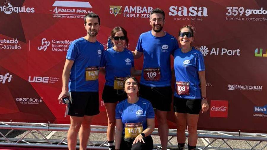 Galería de 224 fotos | Amplia presencia del sector cerámico en la Carrera de las Empresas de Castellón