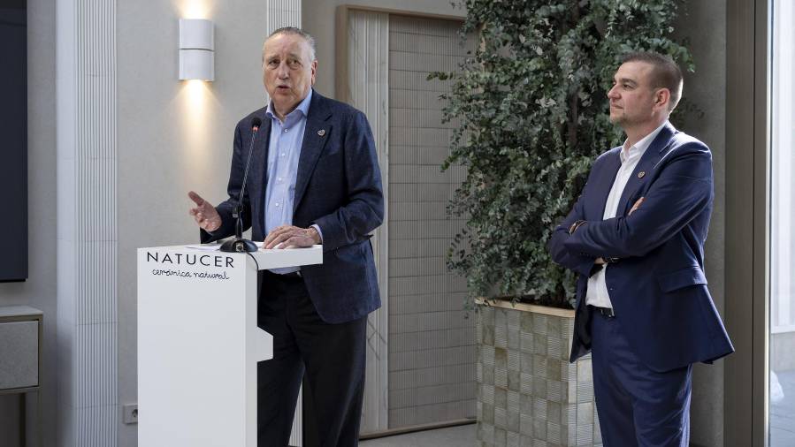 Galería de fotos | Natucer presenta al sector su nuevo showroom en Onda