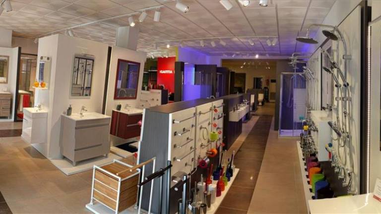 Las tiendas de materiales actualizan sus instalaciones