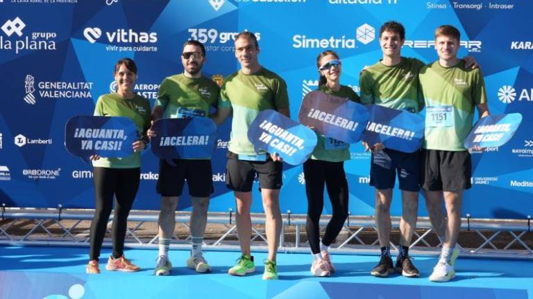 Galería de fotos | Compañías y entidades del sector cerámico, en la Carrera de las Empresas de Castellón