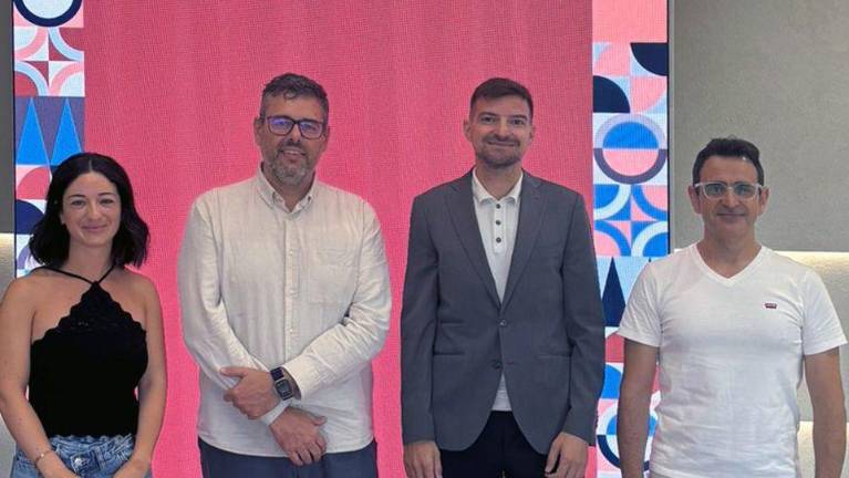 Smalticeram impulsa nuevas becas para estudiar en la Escola Superior de Ceràmica de l’Alcora