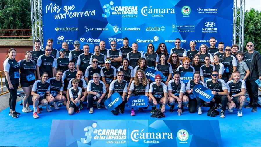 Galería de fotos | Compañías y entidades del sector cerámico, en la Carrera de las Empresas de Castellón