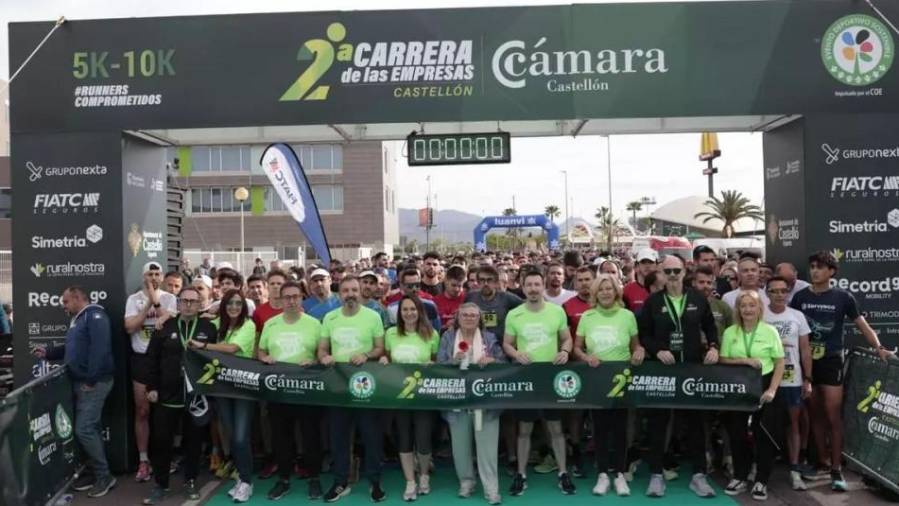 Galería de Fotos | Empresas y entidades del sector cerámico, en la Carrera de las Empresas de Castellón