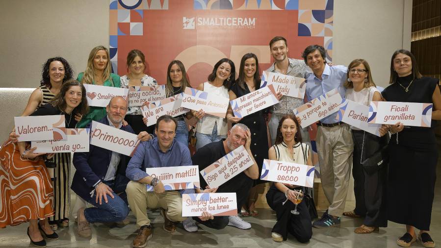 Galería de fotos | Smalticeram España rinde homenaje a su equipo humano en su 25º aniversario
