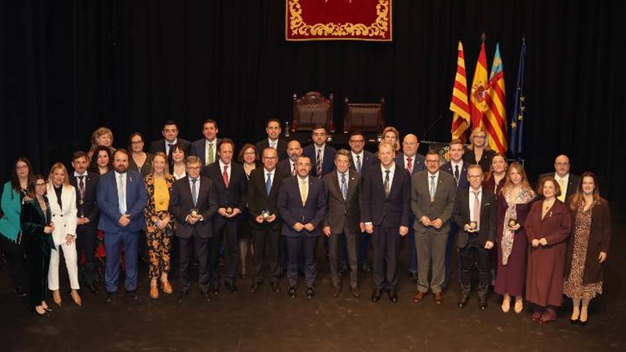 Galería de fotos | Vila-real reconoce con sus distinciones a entidades, compañías y empresarios