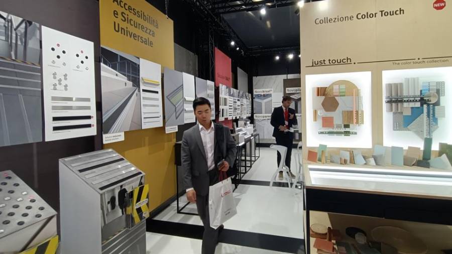 Galería de Fotos | Emac anticipa en Cersaie la perfilería del futuro