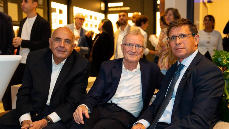 Galería de Fotos | APE Grupo da un paso clave en su internacionalización en Emiratos Árabes Unidos