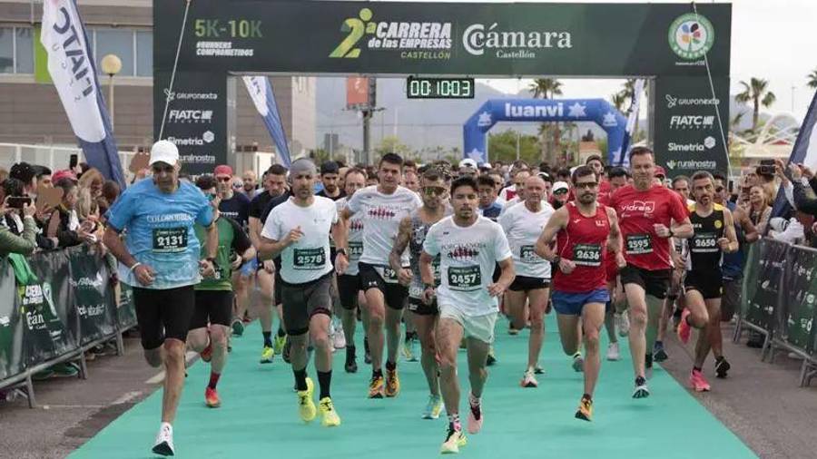 Galería de Fotos | Empresas y entidades del sector cerámico, en la Carrera de las Empresas de Castellón