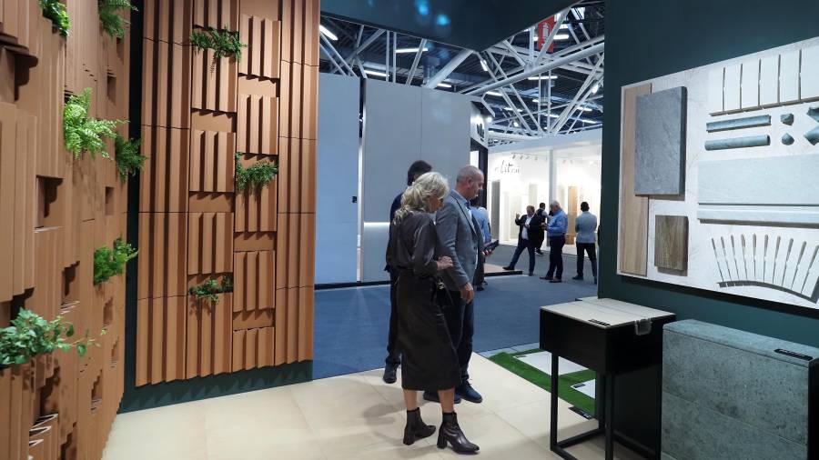Galería de fotos | Gresmanc Group promociona sus soluciones en cerámica extrusionada en Cersaie